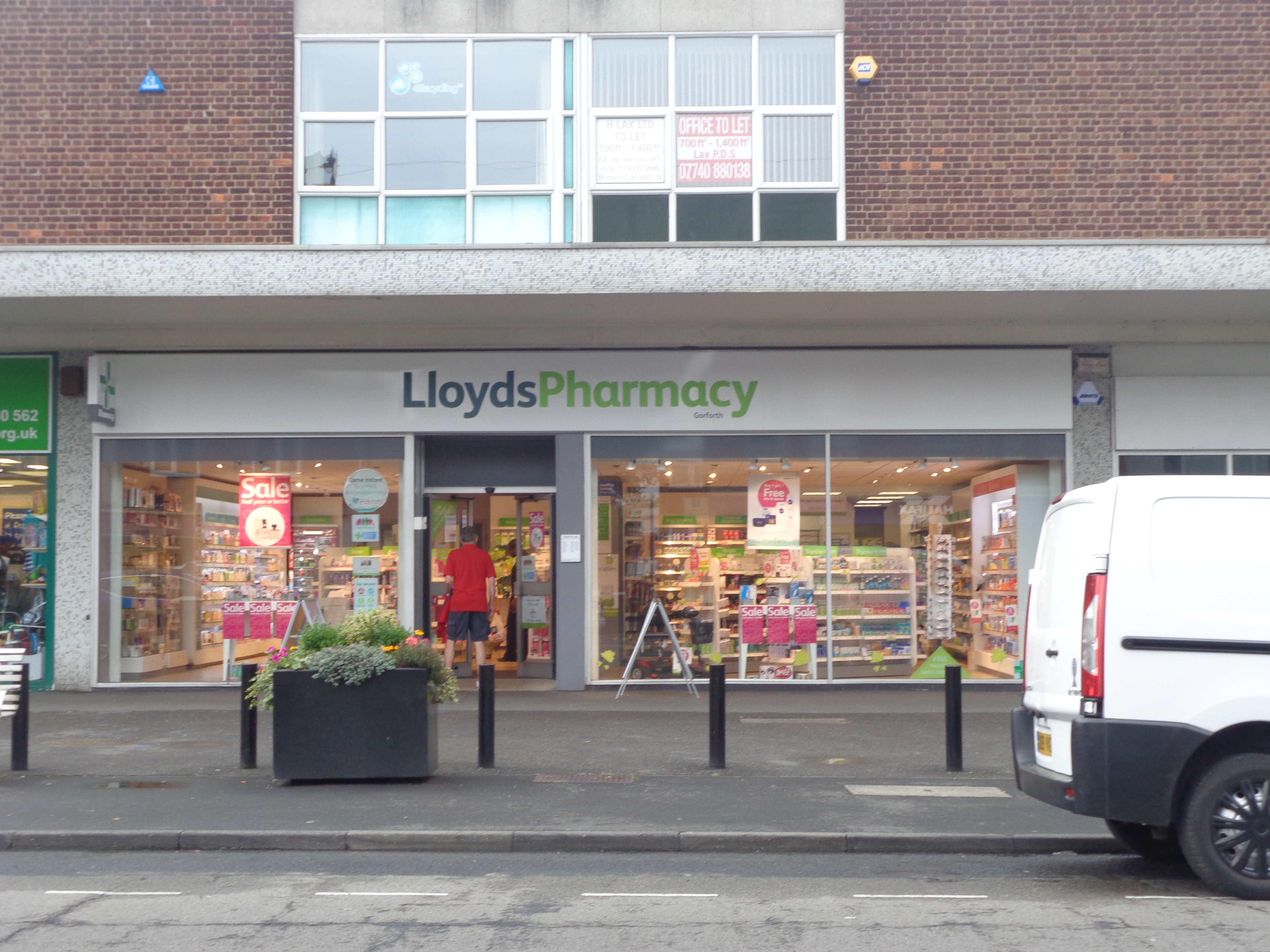 Lloyds Pharma